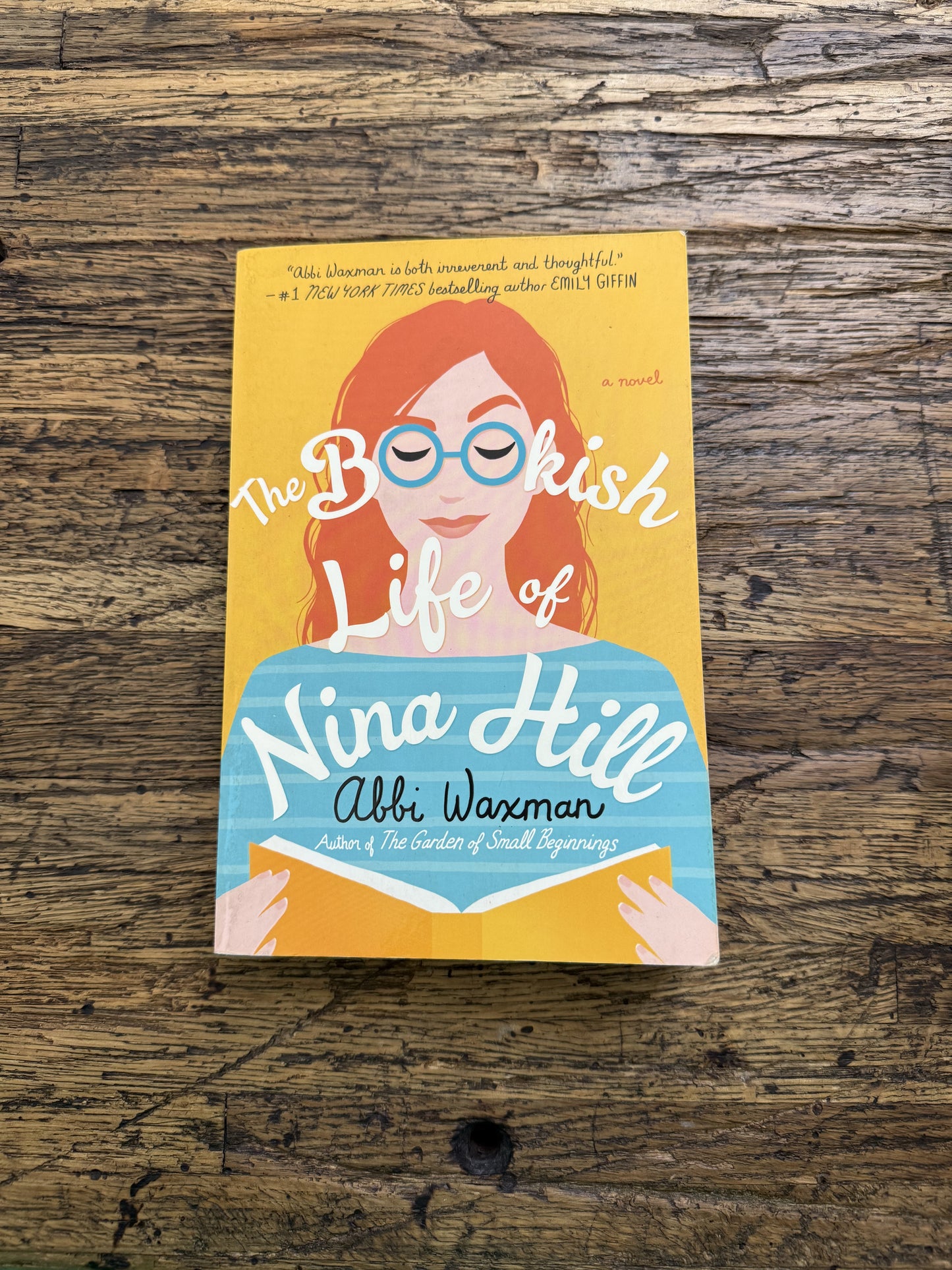 The Bookish Life of Nina Hill -used