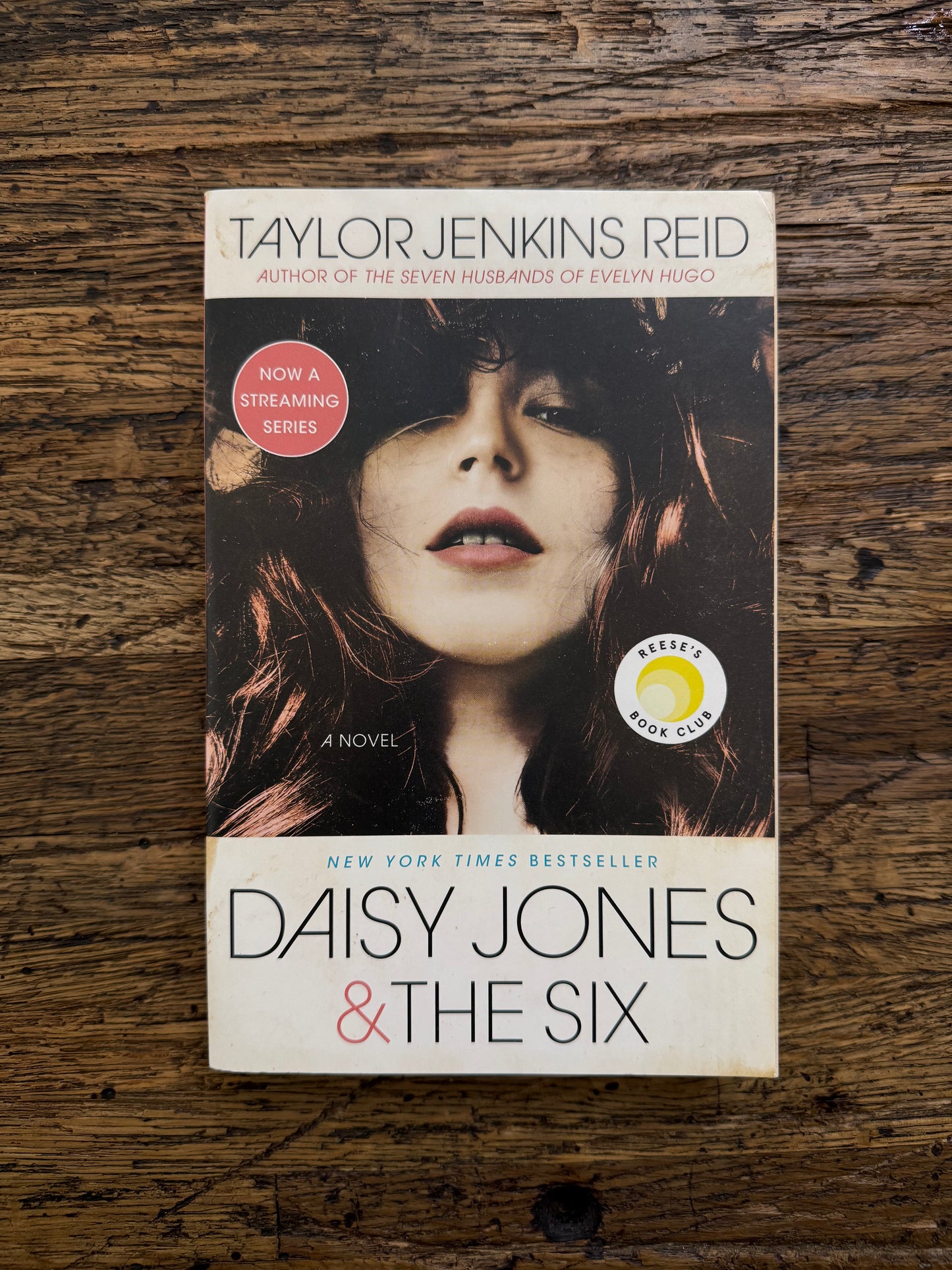 Used - Daisy Jones & The Six