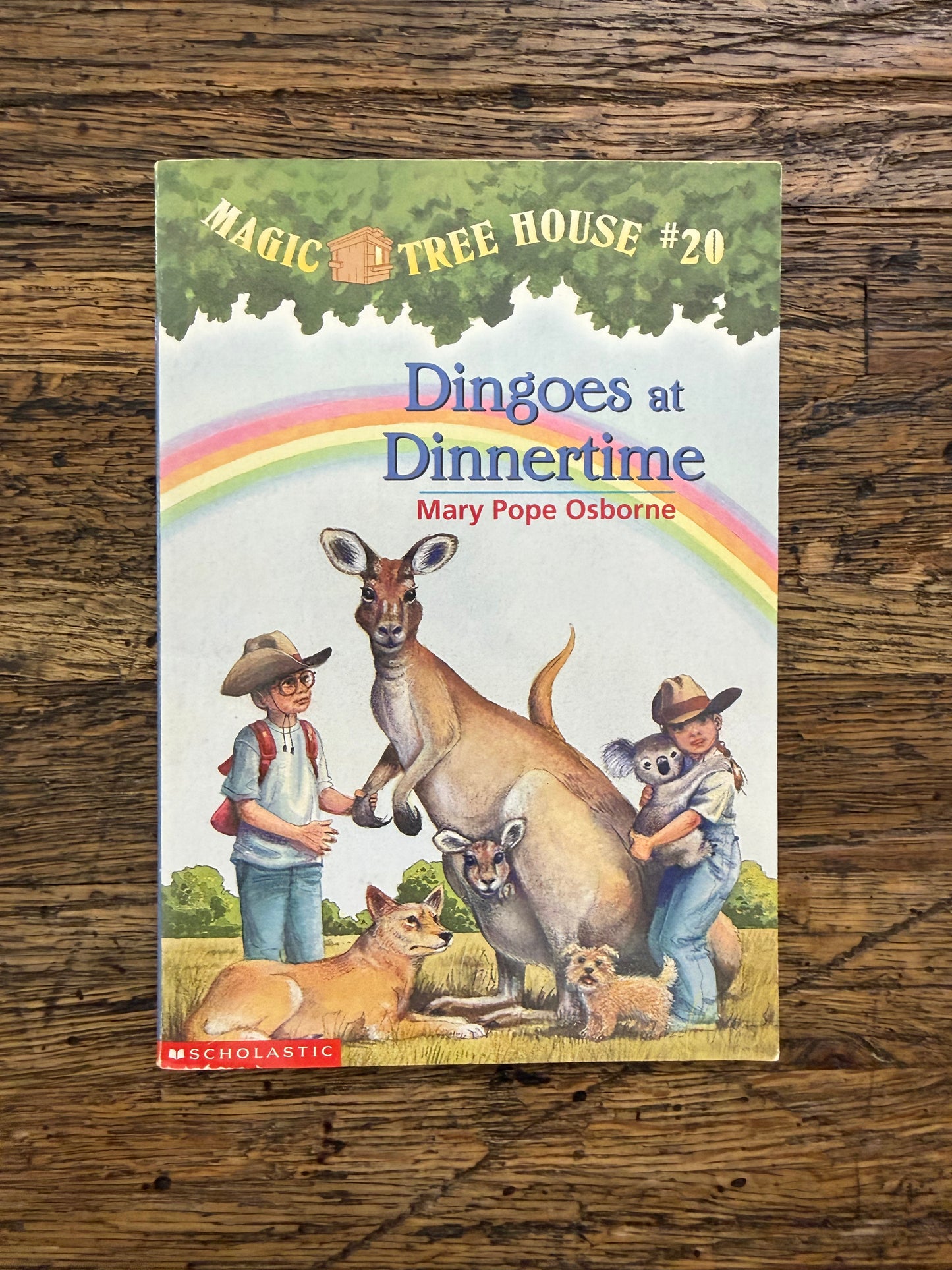 Used - MTH, Dingoes At Dinnertime