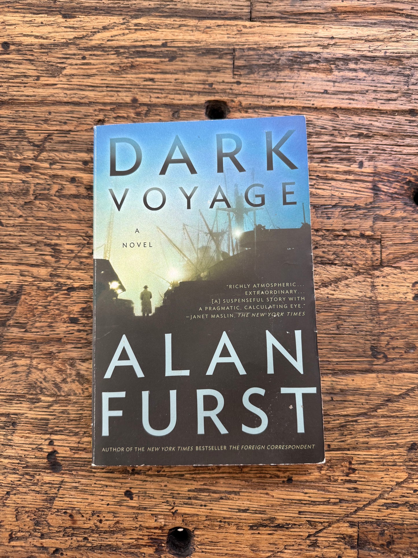 Dark Voyage -used
