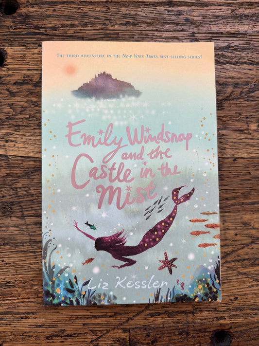 Emily Windsnap and the Castle in the Mist -used