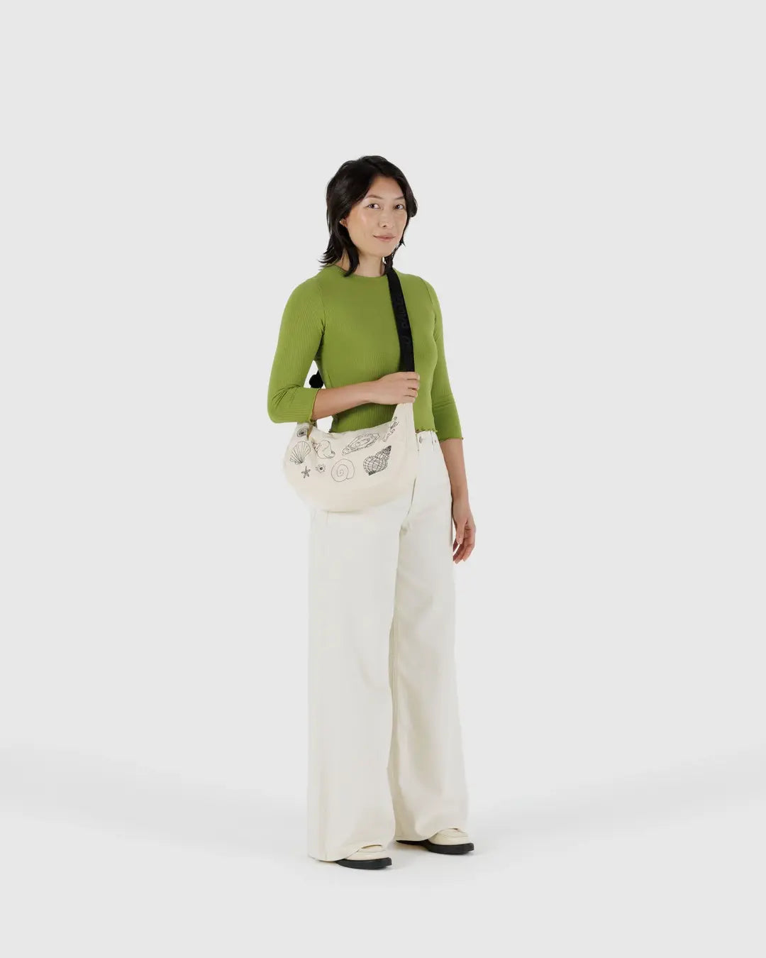 BAGGU - Medium Nylon Cresent Bag, Embroidered Shells