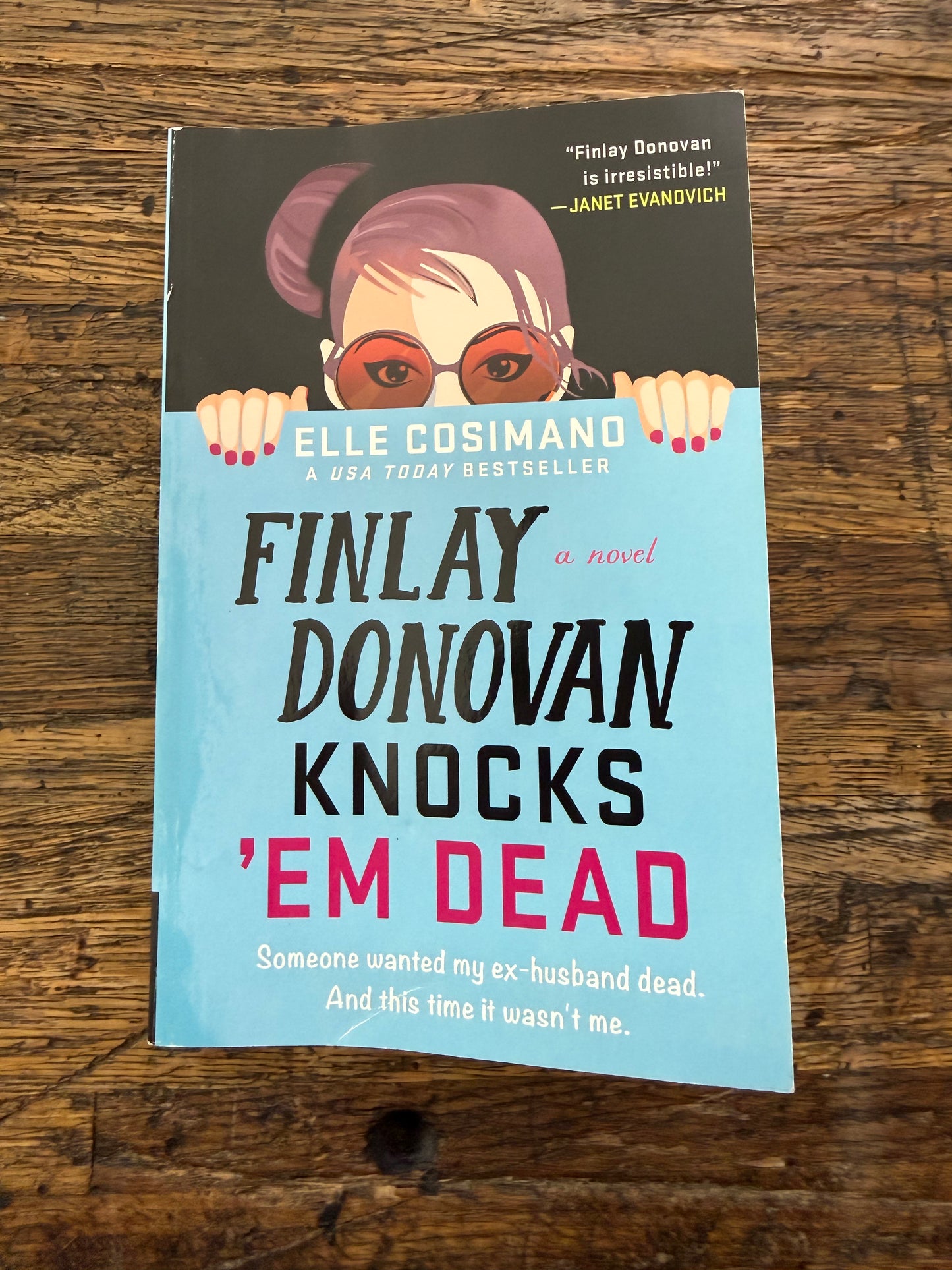Used - Finlay Donovan Knocks ‘Em Dead