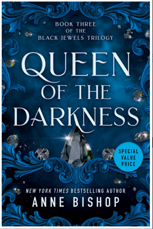 Queen of the Darkness (Black Jewels #3)
